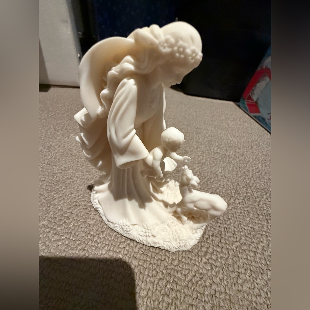 Millennium Gentle Love Limited Edition Figurine 1996
